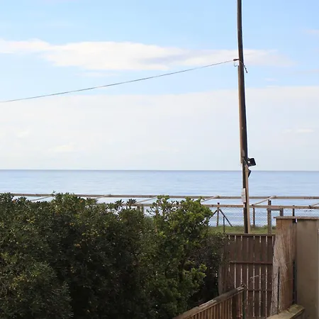 Brezza Di Mare Apartamento *